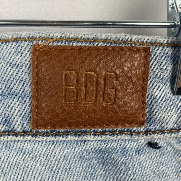 BDG High-Waisted Cowboy Jean – Printed Patchwork - Size 24 - Picture 11 of 16